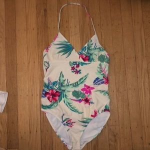 One piece old navy swimsuit
